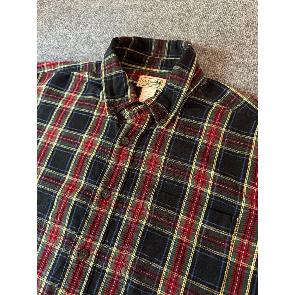 L.L. Bean‎ Scotch Plaid Flannel Shirt Mens L Long Sleeve Button Down 100% Cotton
